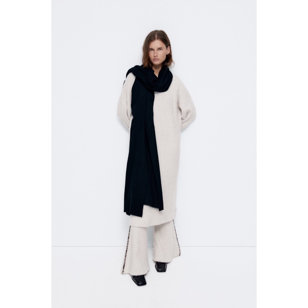 ZARA BNWT SUPER SOFT SCARF • BLACK - Picture 11 of 16
